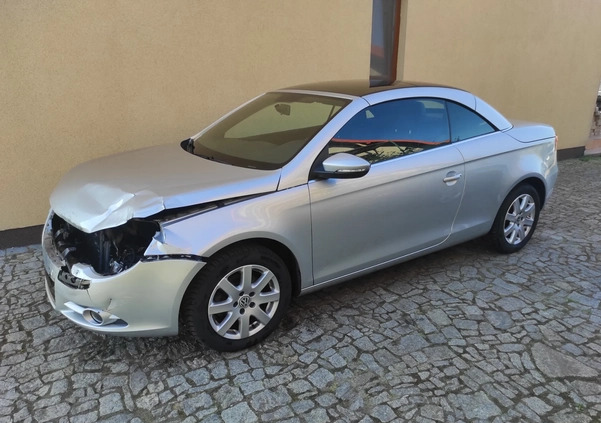 Volkswagen Eos cena 13800 przebieg: 194000, rok produkcji 2010 z Szamotuły małe 326